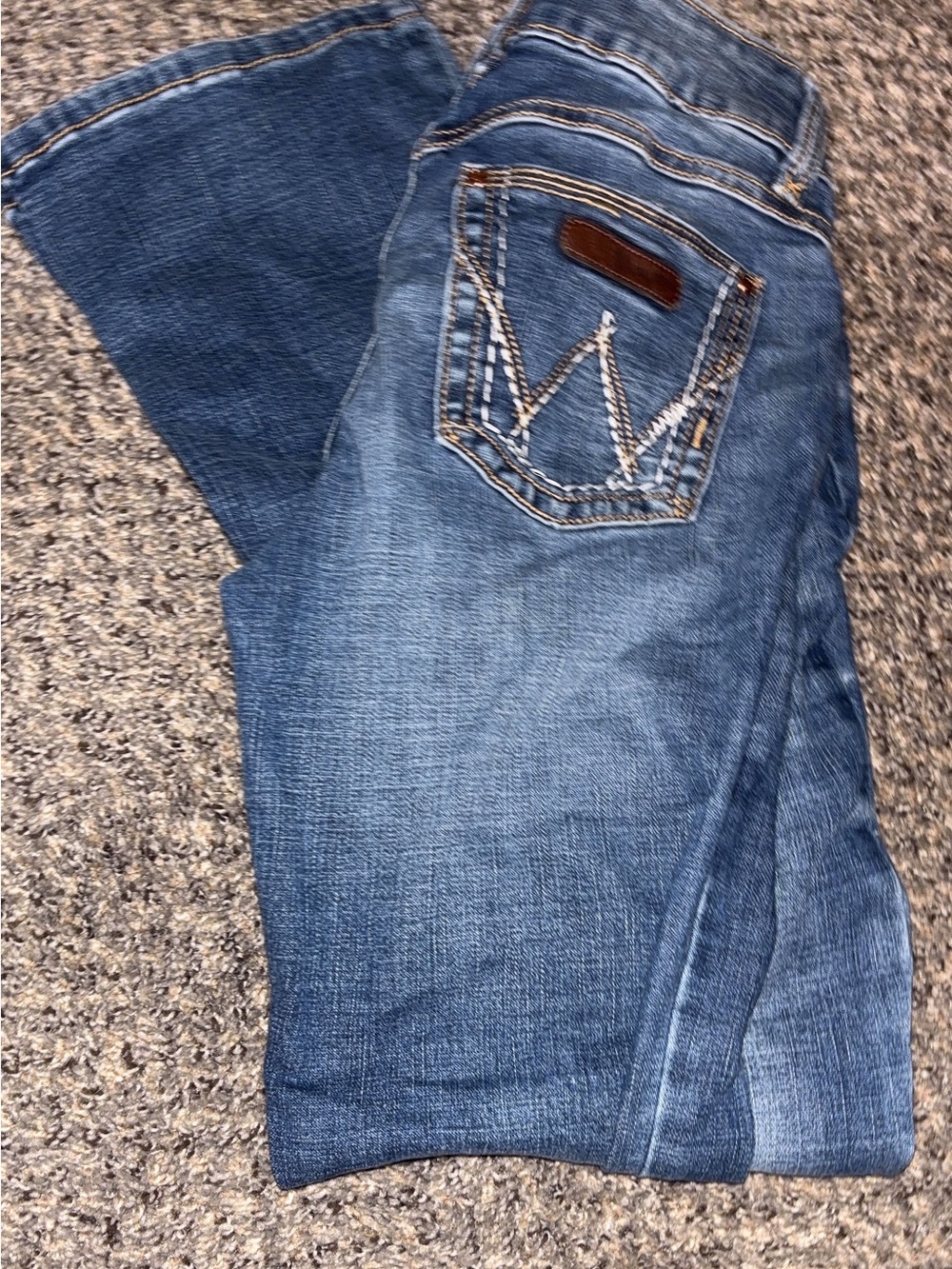 Wrangler Women’s Medium Blue Boot-Cut Jeans with Embroidered Back Pocket